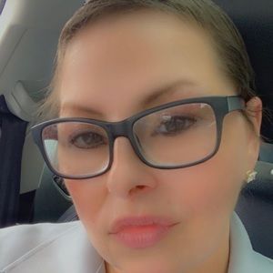 Meet your Posher, Irene